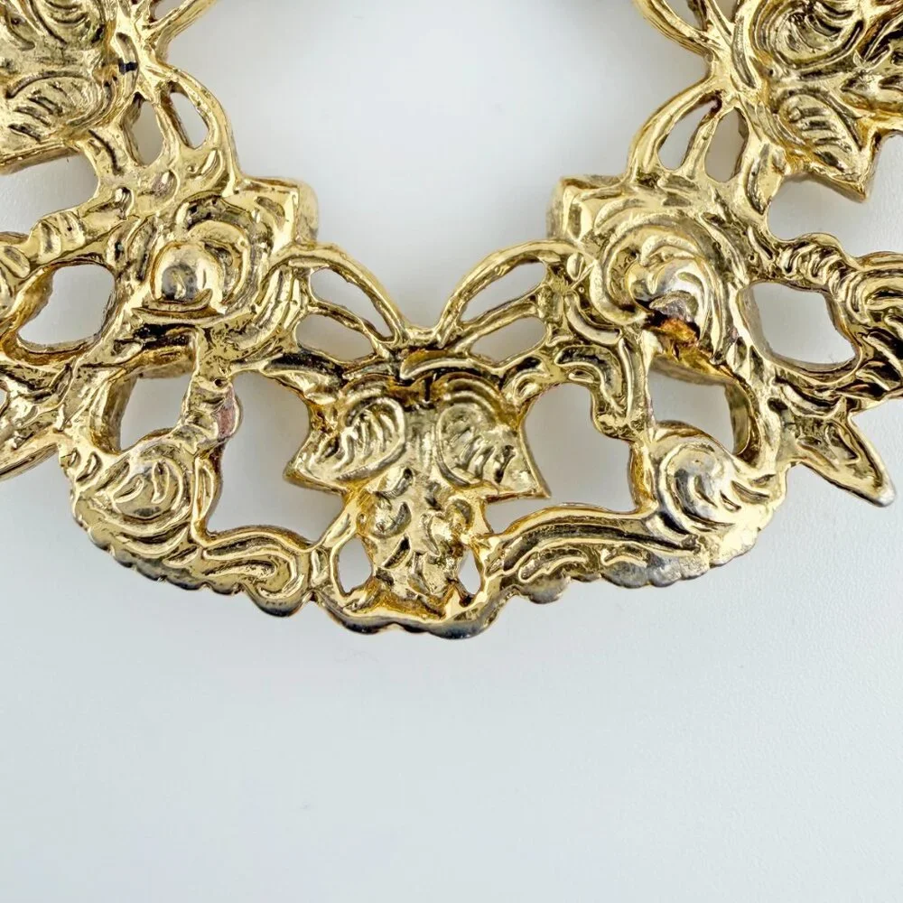 Gold Tone Openwork Wreath Brooch with Black & Clear Rhinestones - Vintage